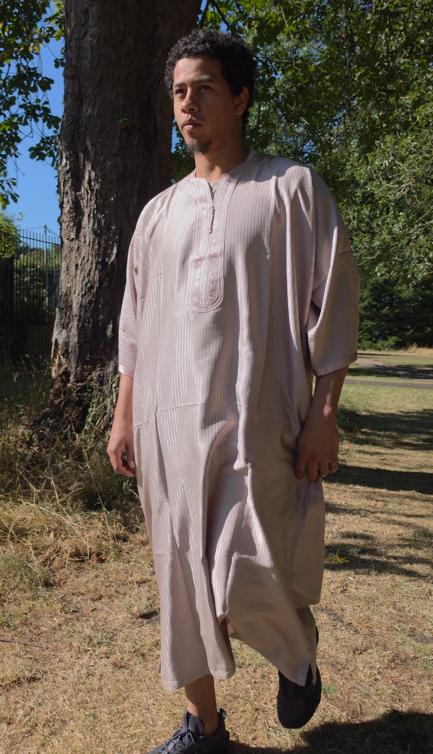 Full front view of the tea rose Gandoura, made in Morocco