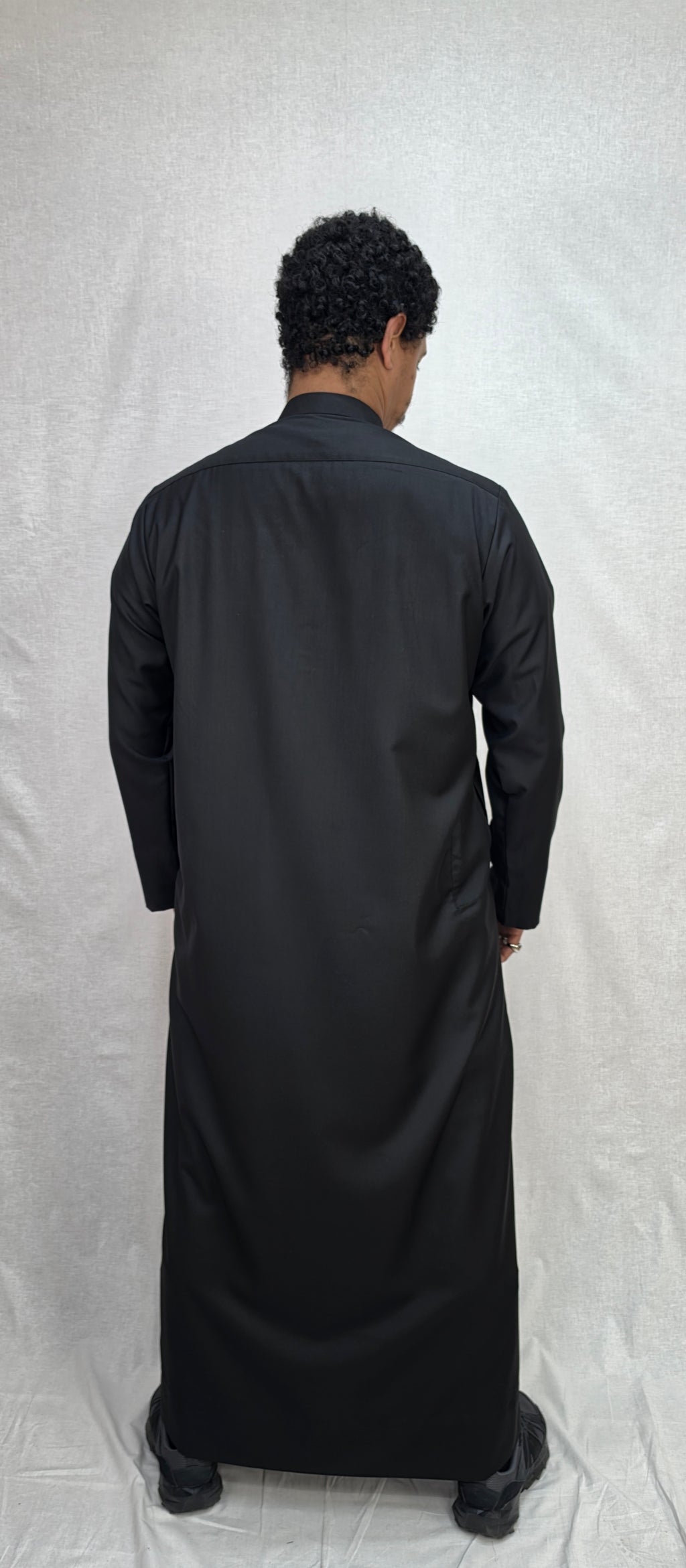 Royal Black Thobe